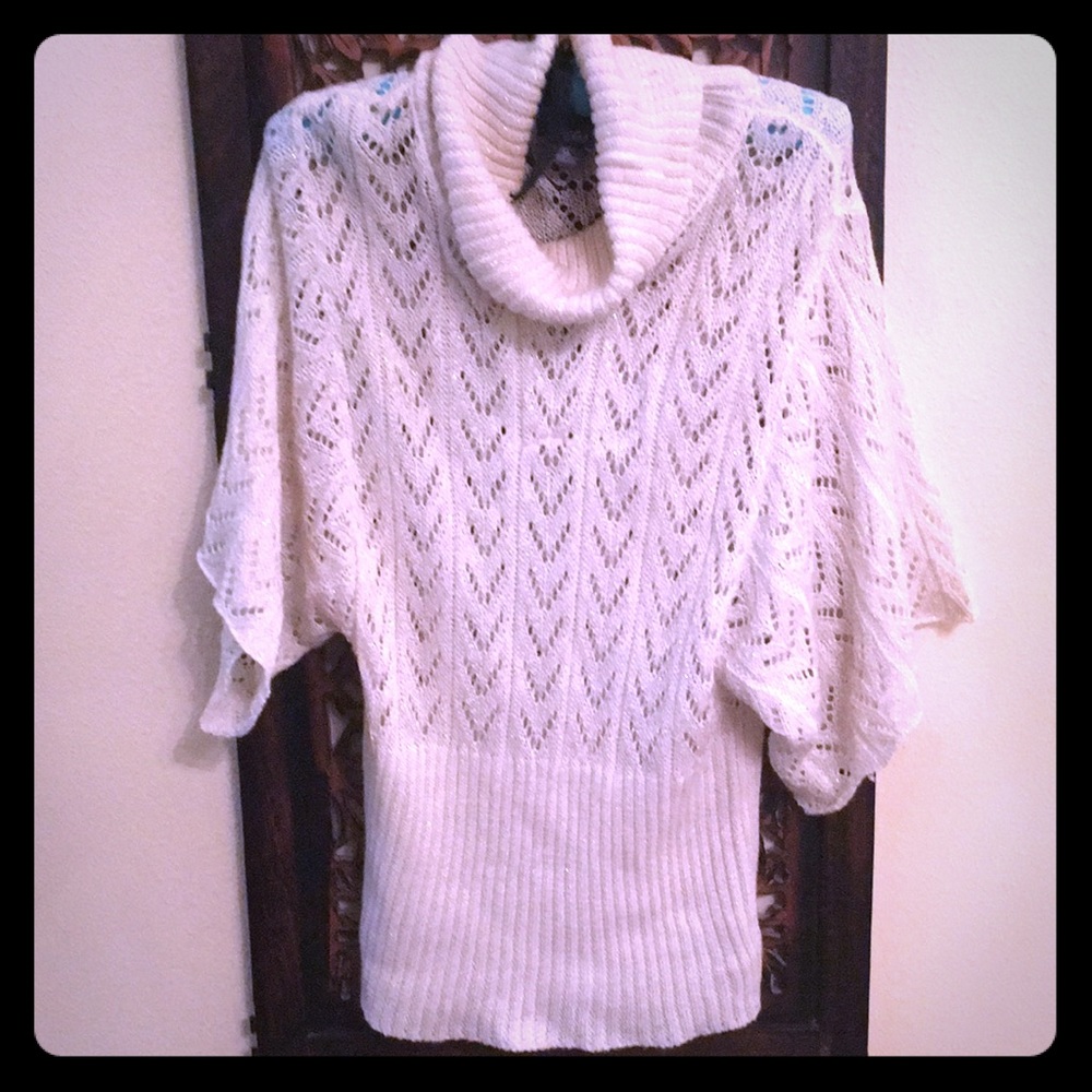 Sweater - Picture 1 of 4